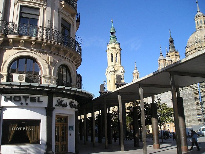 Hotel Pilar Plaza Saragossa Exterior foto